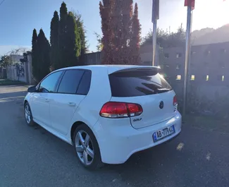 Volkswagen Golf 6 rent. Ökonoomne, Mugavus auto rentimiseks Albaanias ✓ Tagatisraha 100 EUR ✓ Kindlustuse valikud: TPL, CDW, SCDW, FDW, Vargus.