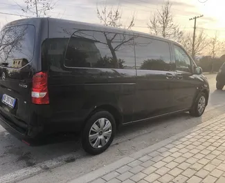 Uthyrning av Mercedes-Benz Vito. Komfort, Premium, Minivan bil för uthyrning i Albanien ✓ Deposition 400 EUR ✓ Försäkringsalternativ: TPL, CDW, Utomlands.