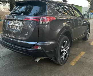 Benzīns 2,5L dzinējs Toyota Rav4 2018 nomai Tbilisi.
