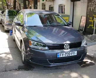 Прокат машины Volkswagen Jetta №9532 (Автомат) в Тбилиси, с двигателем 2,5л. Бензин ➤ Напрямую от Шота в Грузии.