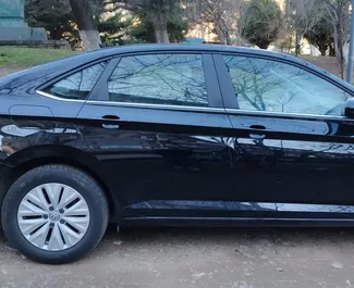 Aluguel de Volkswagen Jetta. Carro Económico, Conforto para Alugar na Geórgia ✓ Depósito de 500 GEL ✓ Opções de seguro: TPL, CDW, Passageiros.