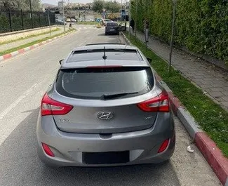 Hyundai i30 2013 tillgänglig för uthyrning i Tirana, med en körsträckegräns på obegränsad.