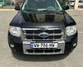 Automašīnas noma Ford Escape #9809 ar Automātiskais pārnesumu kārbu Tbilisi, aprīkots ar 2,5L dzinēju ➤ No Irina Gruzijā.