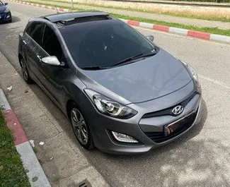 Uthyrning av Hyundai i30. Ekonomi, Komfort bil för uthyrning i Albanien ✓ Utan deposition ✓ Försäkringsalternativ: TPL, FDW.