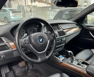 Benzin 4,4L motor af BMW X6 2011 til udlejning i Tbilisi.