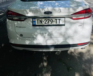 Ενοικίαση Ford Fusion Sedan. Αυτοκίνητο Άνεση, Πρίμιουμ προς ενοικίαση στη Γεωργία ✓ Χωρίς κατάθεση ✓ Επιλογές ασφάλισης: TPL.