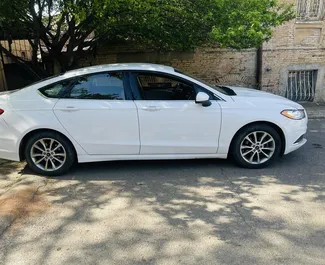 Araç Kiralama Ford Fusion Sedan #9726 Otomatik Tiflis'te, 2,5L motor ile donatılmış ➤ Lasha tarafından Gürcistan'da.