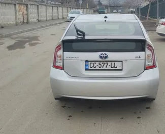 Hybrid 1.8L engine of Toyota Prius 2012 for rental in Tbilisi.