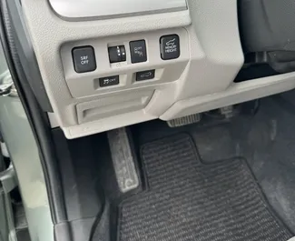 Interior do Subaru Forester para aluguer na Geórgia. Um excelente carro de 5 lugares com transmissão Automático.