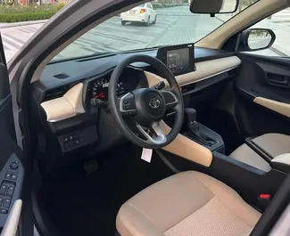 Прокат машины Toyota Yaris Ativ №10149 (Автомат) в Дубае, с двигателем 1,2л. Бензин ➤ Напрямую от Мохаммад в ОАЭ.