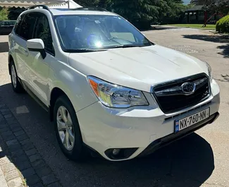 Ενοικίαση αυτοκινήτου Subaru Forester 2016 στη Γεωργία, περιλαμβάνει ✓ καύσιμο Βενζίνη και 149 ίππους ➤ Από 110 GEL ανά ημέρα.