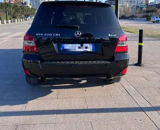 Najem avtomobila Mercedes-Benz GLK 2012 v v Albaniji, z značilnostmi ✓ gorivo Dizel in 149 konjskih moči ➤ Od 45 EUR na dan.