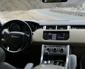 Land Rover Range Rover Sport 2014 的 Diesel 3.0L 发动机，在 在地拉那 出租。