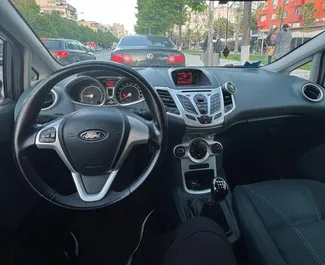 Prenájom Ford Fiesta. Auto typu Ekonomická na prenájom v v Albánsku ✓ Bez zálohy ✓ Možnosti poistenia: TPL.