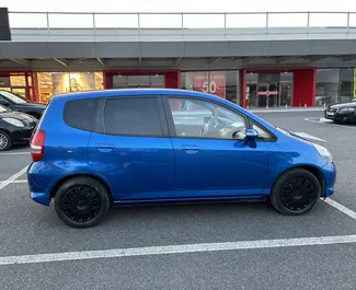 Biludlejning Honda Jazz #10091 Automatisk i Tirana lufthavn, udstyret med 1,4L motor ➤ Fra Kristi i Albanien.