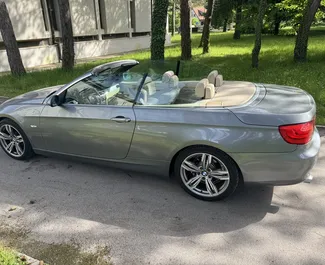 Najem avtomobila BMW 3-series Cabrio #10251 z menjalnikom Priročnik v v Budvi, opremljen z motorjem 2,0L ➤ Od Filip v v Črni gori.