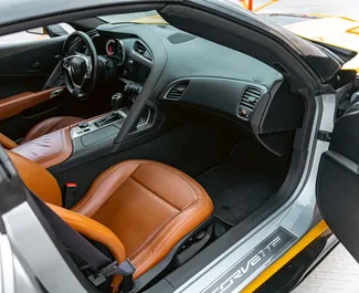 Chevrolet Corvette 2015, Tiflis'te için kiralık, sınırsız kilometre sınırı ile.