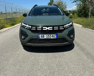 Automobilio nuoma Dacia Jogger #10071 su Rankinis pavarų dėže Tiranos oro uoste, aprūpintas 1,0L varikliu ➤ Iš Marenglen Albanijoje.