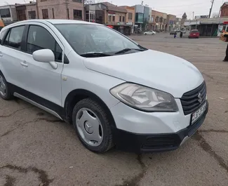 Vista frontal de un Suzuki SX4 S-Cross de alquiler en Ereván, Armenia ✓ Coche n.º 9946. ✓ Manual TM ✓ 0 opiniones.