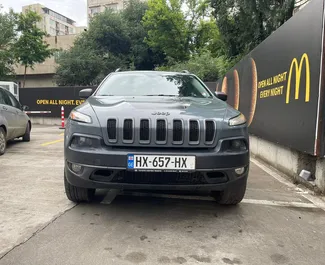 تأجير سيارة Jeep Cherokee رقم 10171 بناقل حركة أوتوماتيكي في في تبليسي، مجهزة بمحرك 3,2 لتر ➤ من يوجيني في في جورجيا.