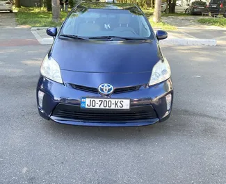 Прокат машины Toyota Prius №10232 (Автомат) в Кутаиси, с двигателем 1,8л. Гибрид ➤ Напрямую от Дима в Грузии.