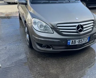 Najem avtomobila Mercedes-Benz B-Class #10052 z menjalnikom Samodejno v na letališču Tirana, opremljen z motorjem 2,0L ➤ Od Armand v v Albaniji.