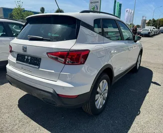 Bilutleie SEAT Arona #10134 med Automatisk i Tirana, utstyrt med 1,0L-motor ➤ Fra Amarildo i Albania.