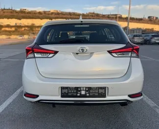 Automašīnas noma Toyota Auris #10404 ar Rokasgrāmata pārnesumu kārbu Mytilene, aprīkots ar 1,6L dzinēju ➤ No Xarikleia Grieķijā.