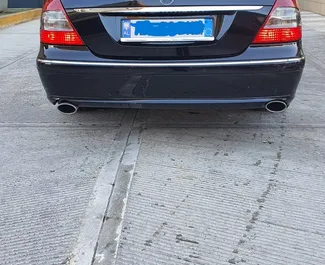 Mercedes-Benz E-Class 2010 na voljo za najem v v mestu Durres, z omejitvijo prevoženih kilometrov neomejeno.