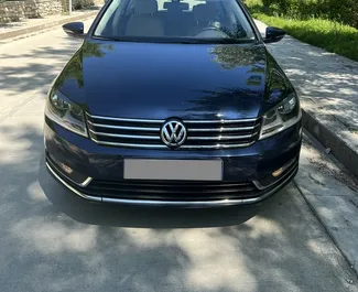 Araç Kiralama Volkswagen Passat Variant #10419 Otomatik Tiran'da, 2,0L motor ile donatılmış ➤ Rei tarafından Arnavutluk'ta.