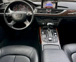 محرك الديزل بسعة 3,0 لتر لسيارة Audi A6 2015 للإيجار في في مطار تيرانا.