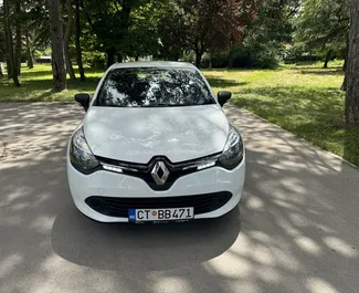 Prenájom auta Renault Clio 4 #10406 s prevodovkou Manuálne v v Budve, vybavené motorom 1,5L ➤ Od Filip v v Čiernej Hore.