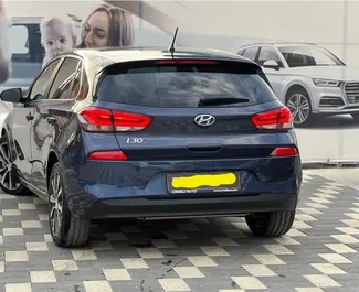 Alquiler de Hyundai i30. Coche Economía, Confort para alquilar en Albania ✓ Sin depósito ✓ opciones de seguro TPL, En el extranjero, Joven.