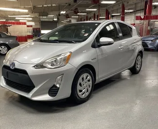 واجهة أمامية لسيارة إيجار Toyota Prius C في في تبليسي, جورجيا ✓ رقم السيارة 10471. ✓ ناقل حركة أوتوماتيكي ✓ تقييمات 0.