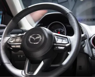 Mazda CX-3 kiralama. Konfor, Crossover Türünde Araç Kiralama Gürcistan'da ✓ Depozito 200 GEL ✓ TPL, CDW sigorta seçenekleri.