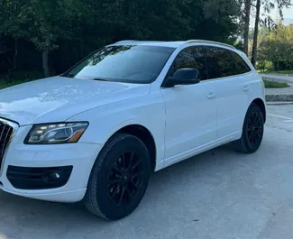 Biludlejning Audi Q5 #10423 Automatisk i Tirana, udstyret med 2,0L motor ➤ Fra Rei i Albanien.