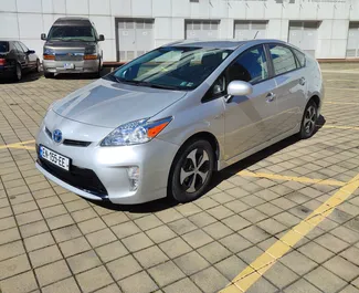 Автопрокат Toyota Prius у Батумі, Грузія ✓ #10566. ✓ Автомат КП ✓ Відгуків: 0.