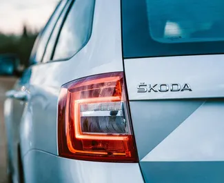 Najem Skoda Octavia Combi. Avto tipa Udobje za najem v v Črni gori ✓ Depozit 200 EUR ✓ Možnosti zavarovanja: TPL, CDW, SCDW, FDW, Kraja, V tujini, Mladi, Brez pologa.