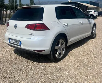 Арендуйте Volkswagen Golf 7 2016 в Албании. Топливо: Дизель. Мощность: 140 л.с. ➤ Стоимость от 27 EUR в сутки.