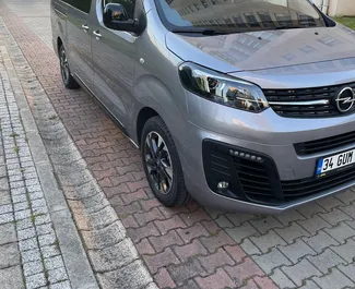 Automašīnas noma Opel Zafira Life #6672 ar Automātiskais pārnesumu kārbu Stambulā, aprīkots ar 1,4L dzinēju ➤ No Mustafa Turcijā.