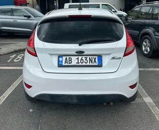 Najem Ford Fiesta. Avto tipa Ekonomičen za najem v v Albaniji ✓ Brez depozita ✓ Možnosti zavarovanja: TPL, V tujini, Mladi.