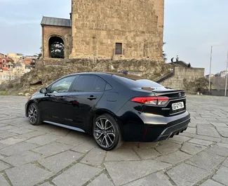 Alquiler de Toyota Corolla Sedan. Coche Economía, Confort para alquilar en Georgia ✓ Sin depósito ✓ opciones de seguro TPL.