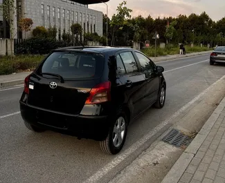 Pronájem Toyota Yaris. Auto typu Ekonomická, Komfort k pronájmu v Albánii ✓ Vklad 200 EUR ✓ Možnosti pojištění: [].