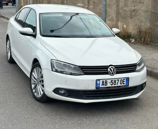 Rendiauto esivaade Volkswagen Jetta Durresis, Albaania ✓ Auto #10791. ✓ Käigukast Automaatne TM ✓ Arvustused 0.