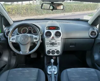 Opel Corsa location. Économique Voiture à louer en Espagne ✓ Dépôt de 400 EUR ✓ RC, Vol, Frontière options d'assurance.