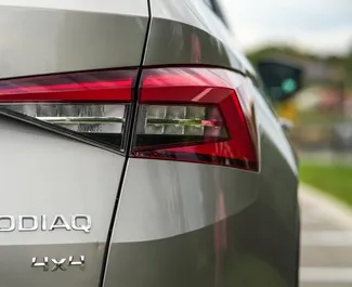 Skoda Kodiaq 대여. 몬테네그로에서에서 대여 가능한 편안함, SUV, 크로스오버 차량 ✓ 200 EUR의 보증금 ✓ TPL, CDW, SCDW, FDW, 도난, 해외, Young, 보증금 없음 보험 옵션.