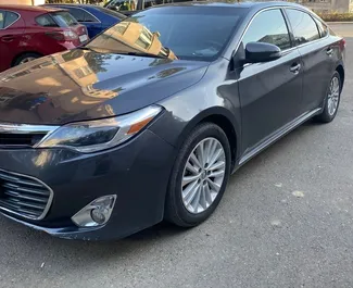 A bérelt Toyota Avalon előnézete Tbilisziben, Georgia ✓ Autó #10707. ✓ Automatikus TM ✓ 0 értékelések.