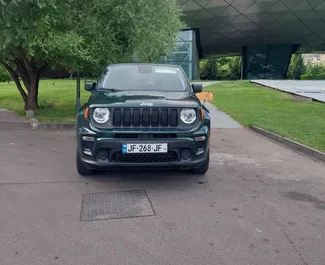 Automašīnas noma Jeep Renegade #10802 ar Automātiskais pārnesumu kārbu Tbilisi, aprīkots ar 2,4L dzinēju ➤ No Tamaz Gruzijā.