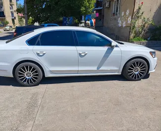 Prenájom Volkswagen Passat. Auto typu Komfort, Premium na prenájom v v Gruzínsku ✓ Vklad 250 GEL ✓ Možnosti poistenia: TPL, CDW, SCDW, FDW, Cestujúci, Krádež, Žiadny vklad.