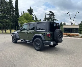 Benzin 2,0L motor a Jeep Wrangler 2021 modellhez bérlésre Tbilisziben.